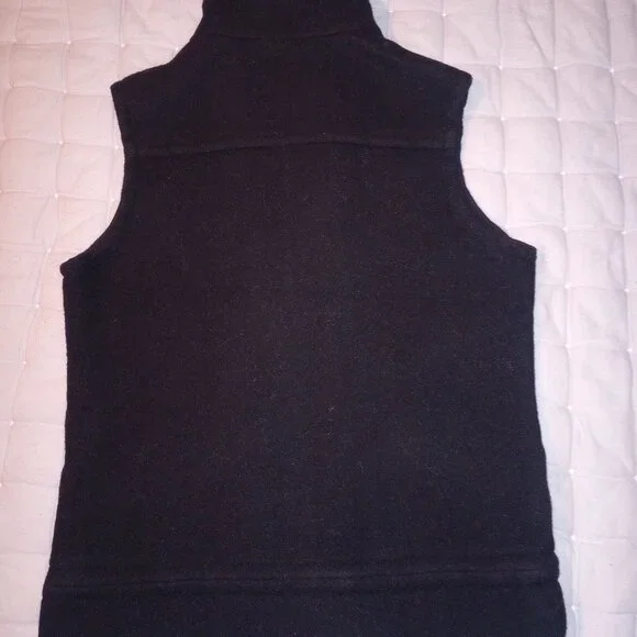 XS Woolrich vest - Picture 2 of 6